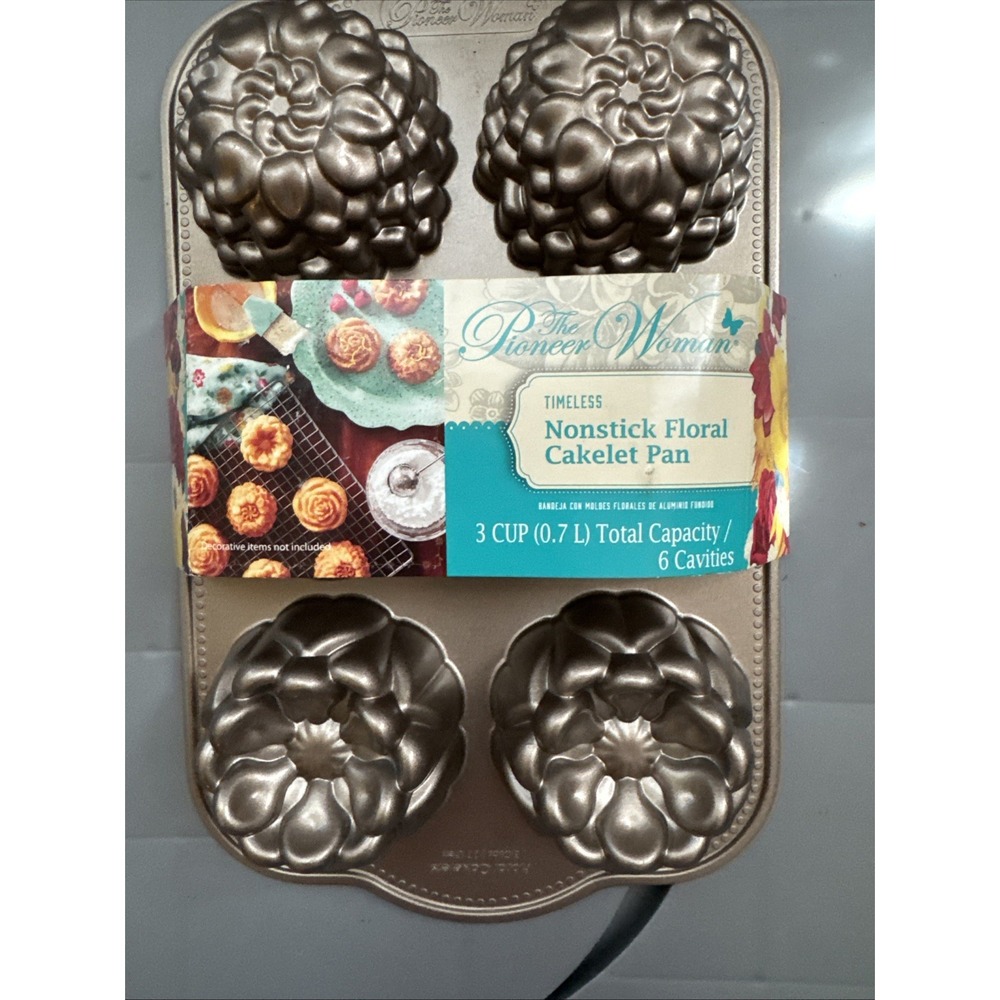The Pioneer Woman Timeless Nonstick Floral Cakelet Pan 6 Cavity Cast Aluminum